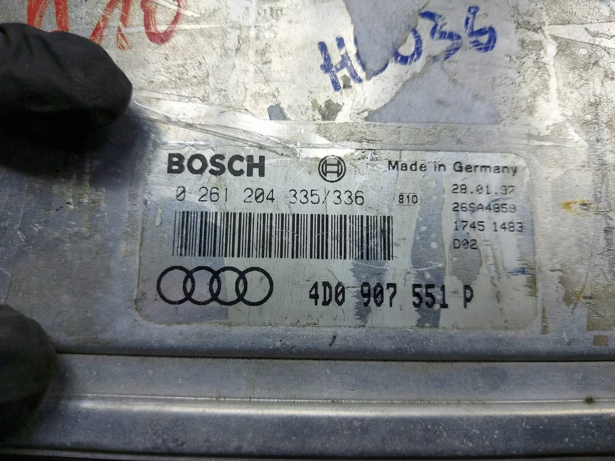 Audi A6 C5 2.8 V6 ECU 0261204335 image 4