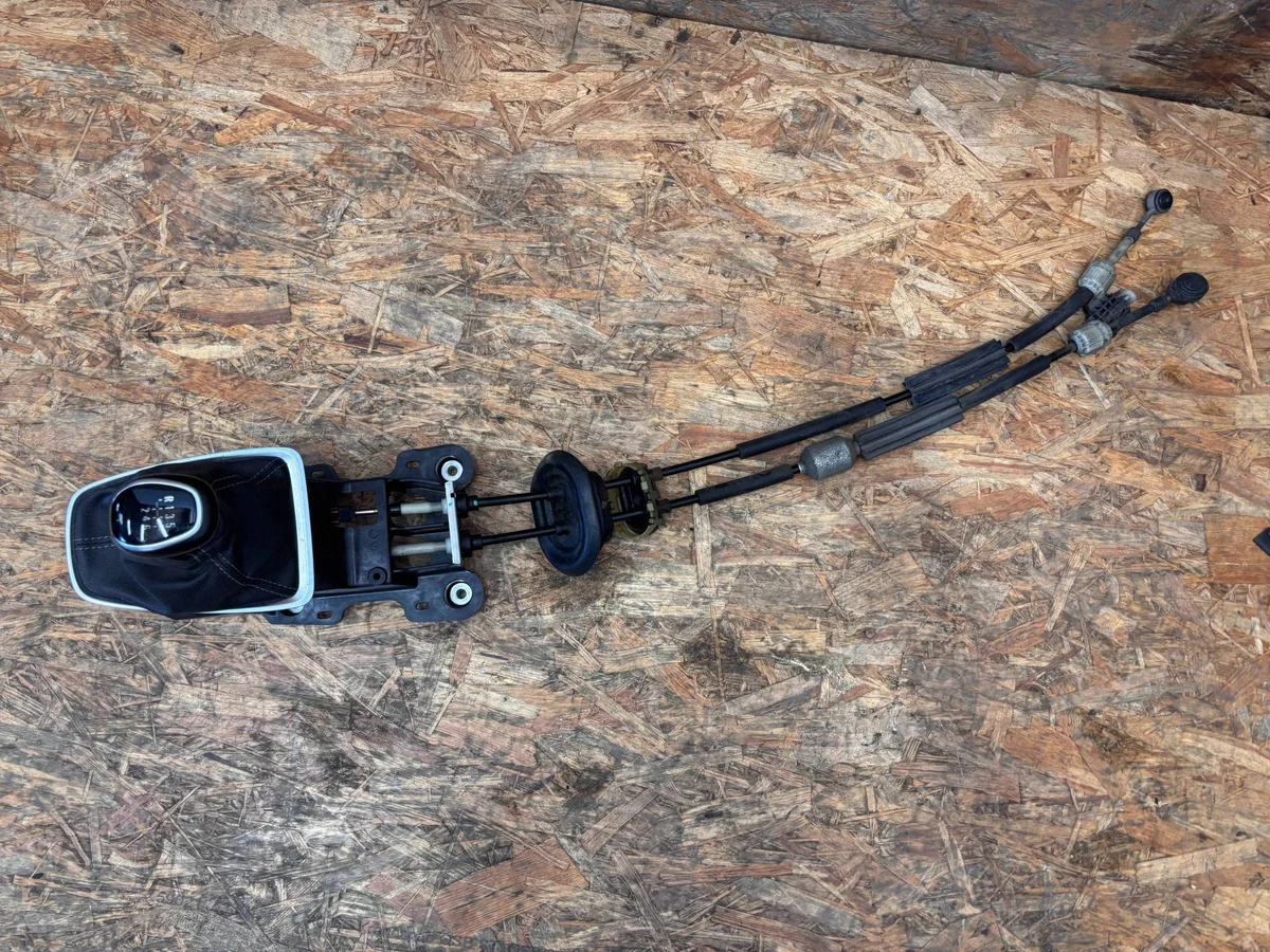 Opel Crossland X Soufflet de levier de vitesse OEM 565537081