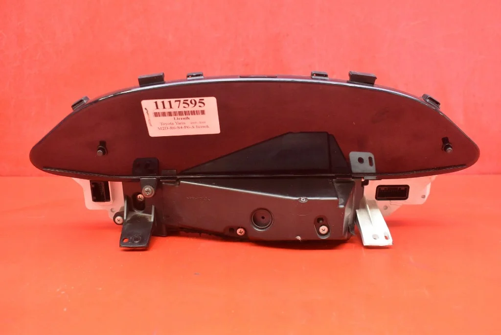 Instrumentpanel Toyota Yaris II 1.3 VVT-i