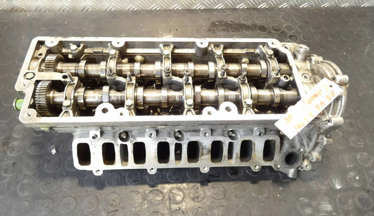 Audi A8 D3 4.0 TDI Topplock 057374B image 3