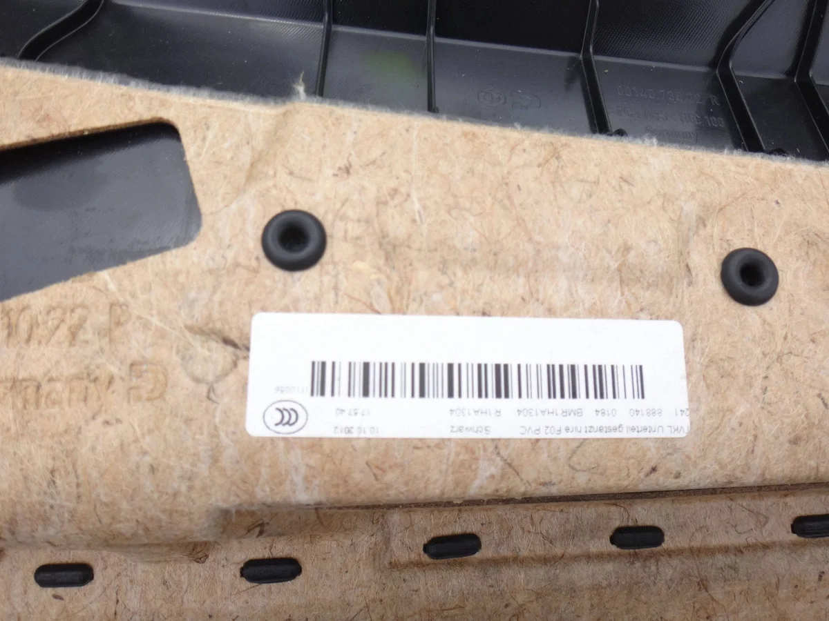 BMW F02 LCI dörrklädsel höger bak image 10