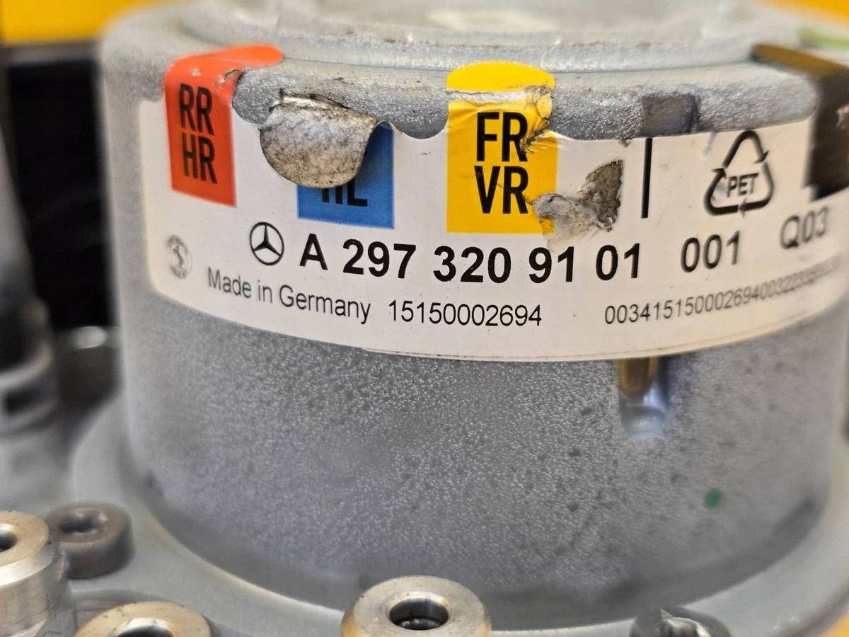 Kompresor Airmatic V297 Mercedes A2973209101 image 9