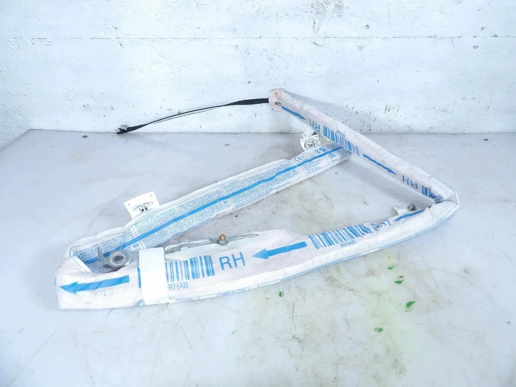 Citroen C3 III airbag verho oikea D-73456-981185798