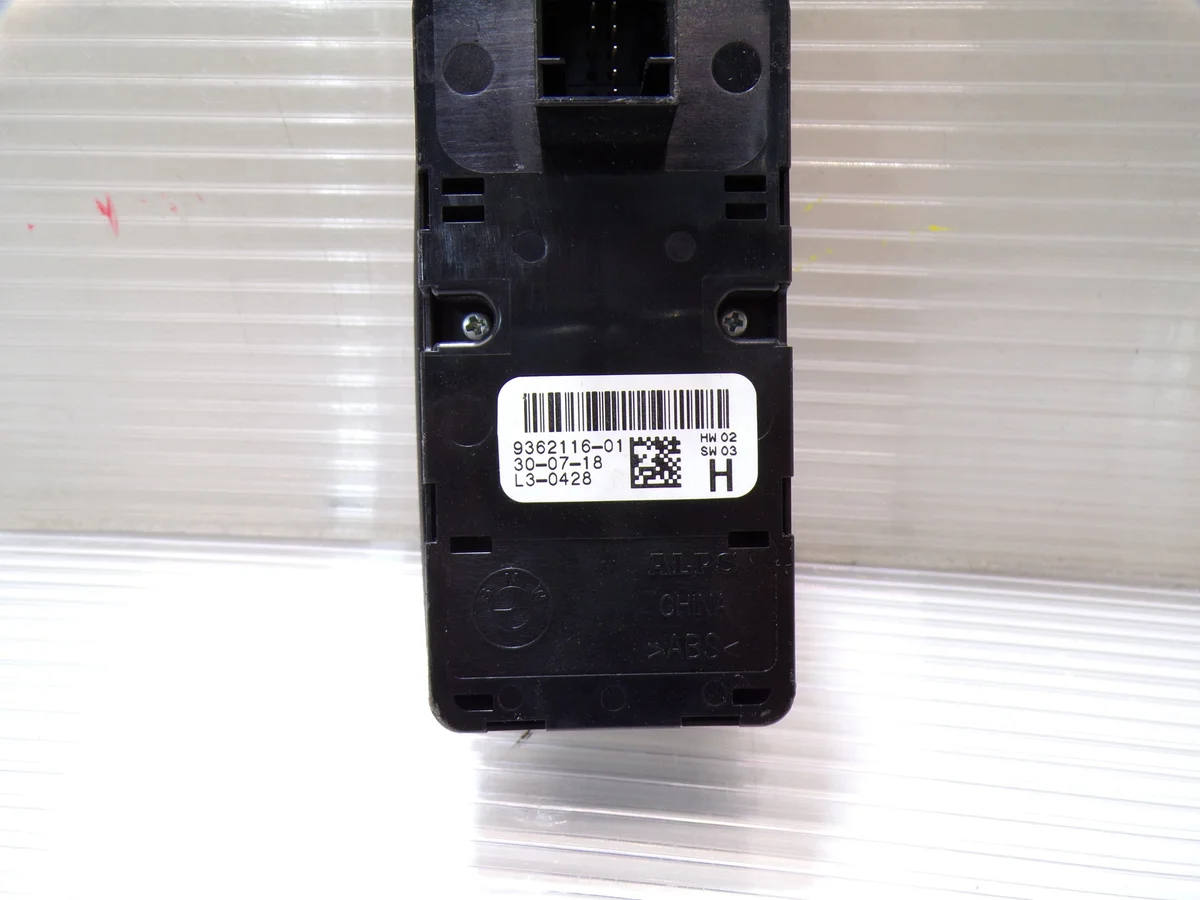 BMW X1 F48 Window Switch Panel Left Front image 4