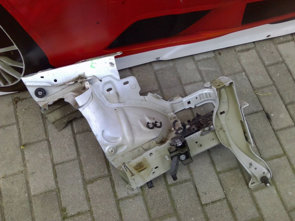 Chassi del vänster fram Citroen C3 III image 3