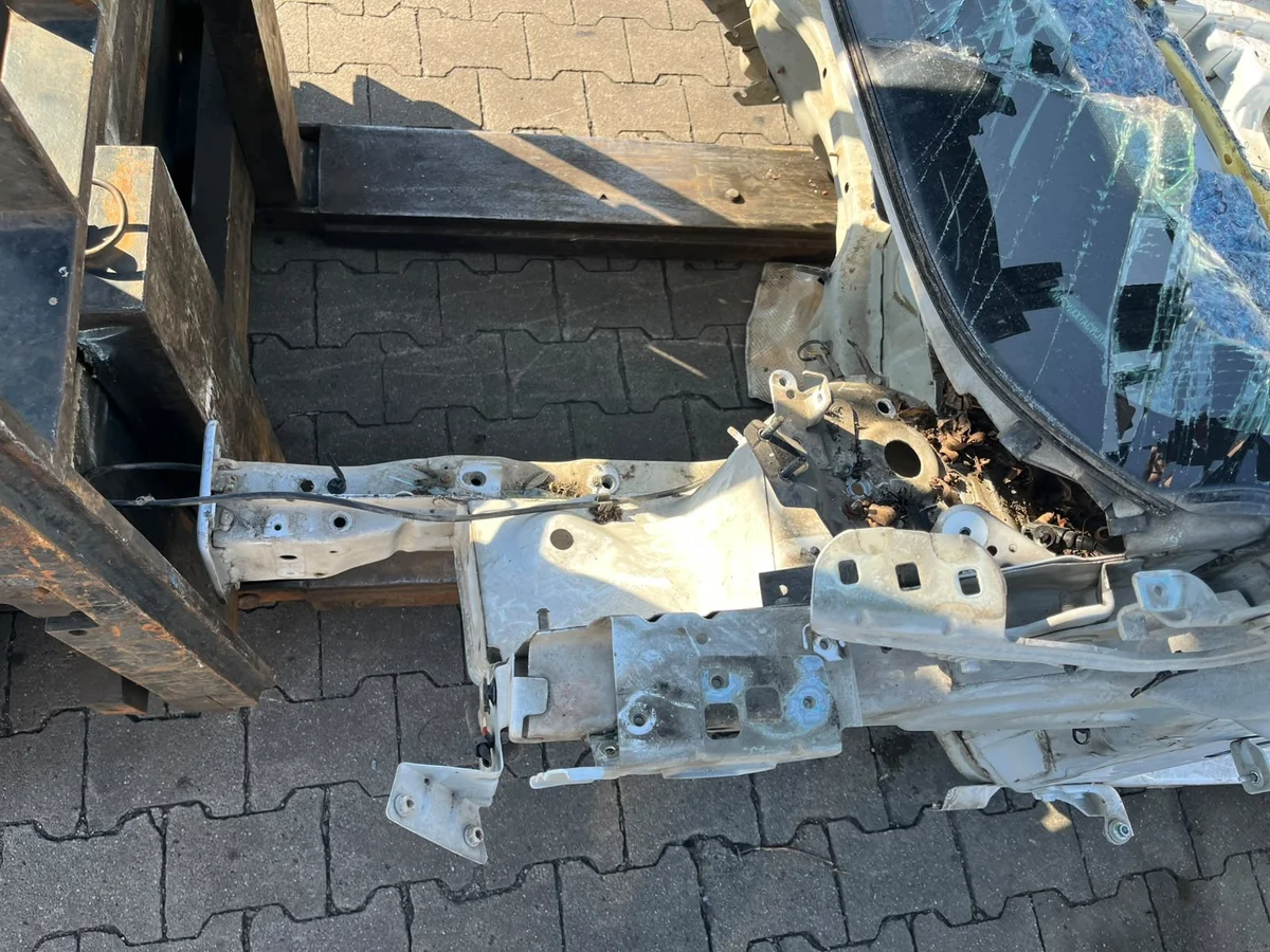 Ford Transit Courier Front Left Quarter Panel