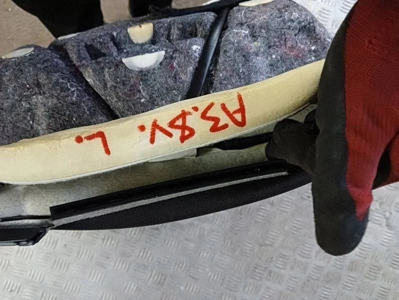 Sätesklädsel Audi A3 8V Vänster Fram image 9
