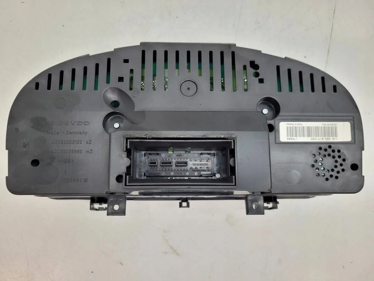 Tacho VW Touran 1.9 TDI 1T0920862F gebraucht image 8
