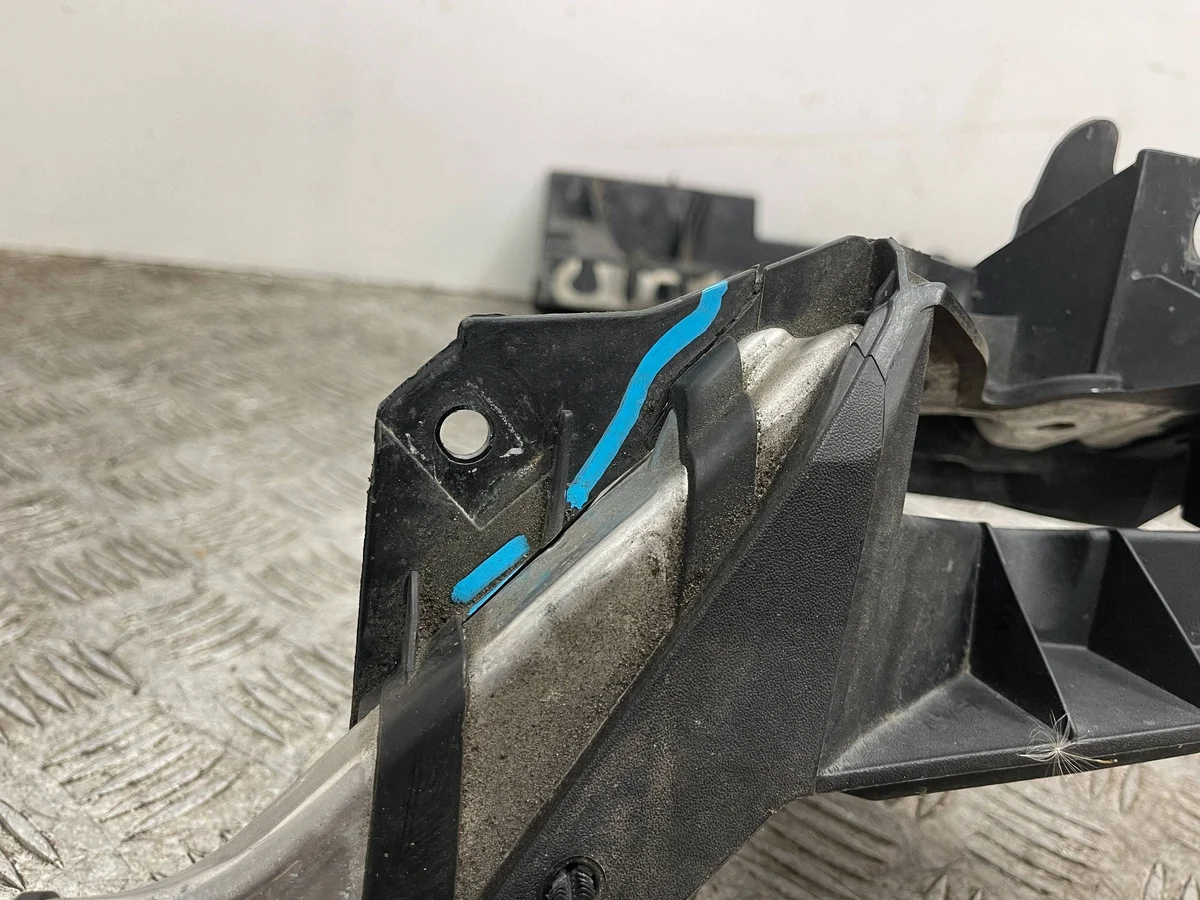 Frontförstärkning Audi A4 B9 8W0805594 image 5
