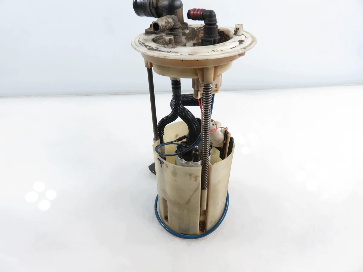 Bränslepump Iveco Daily IV V M1097854-POMPA image 5