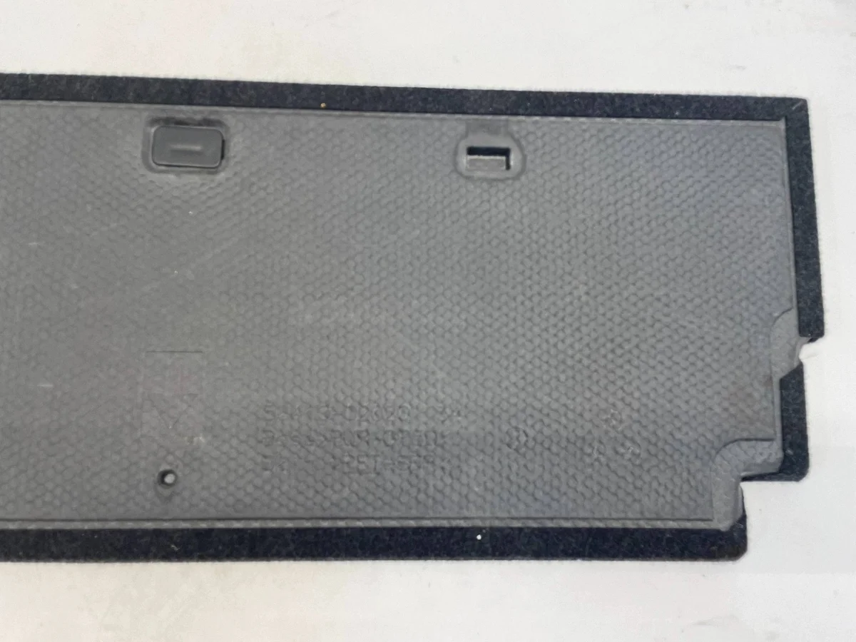 Toyota AURIS II Kombi Tapis Coffre OYT32510 image 6