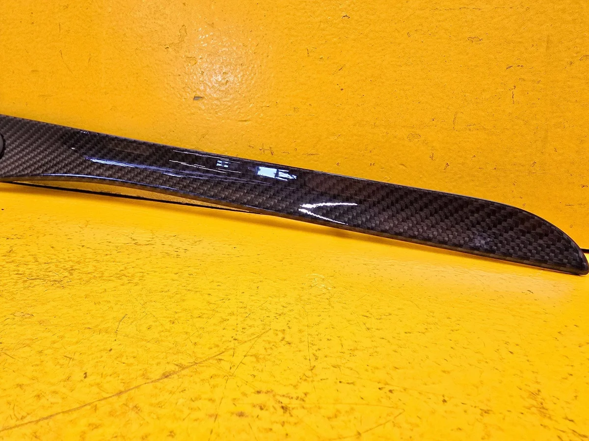 Alfa Romeo Stelvio Dekorlist Dörr Höger Bak image 5