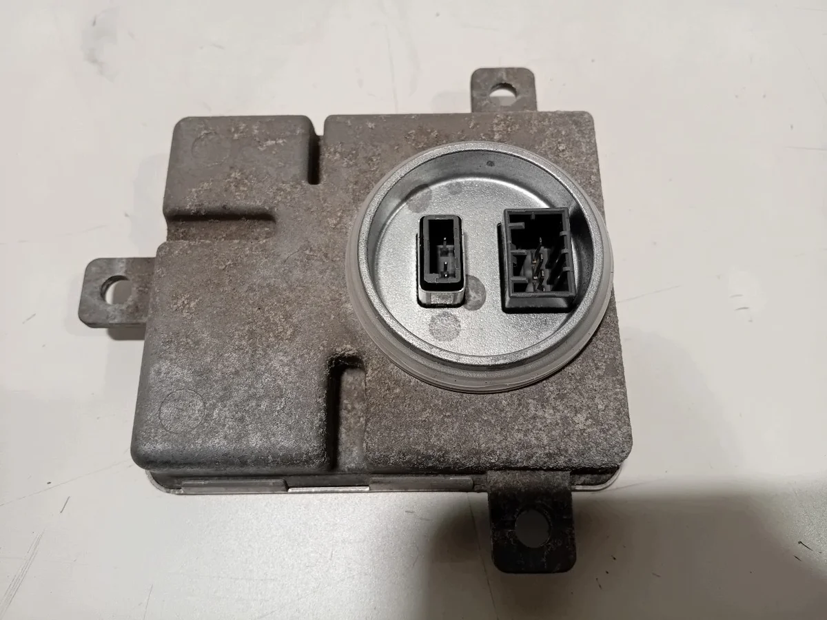 Mercedes-Benz GLK Xenon Modul A42048703226