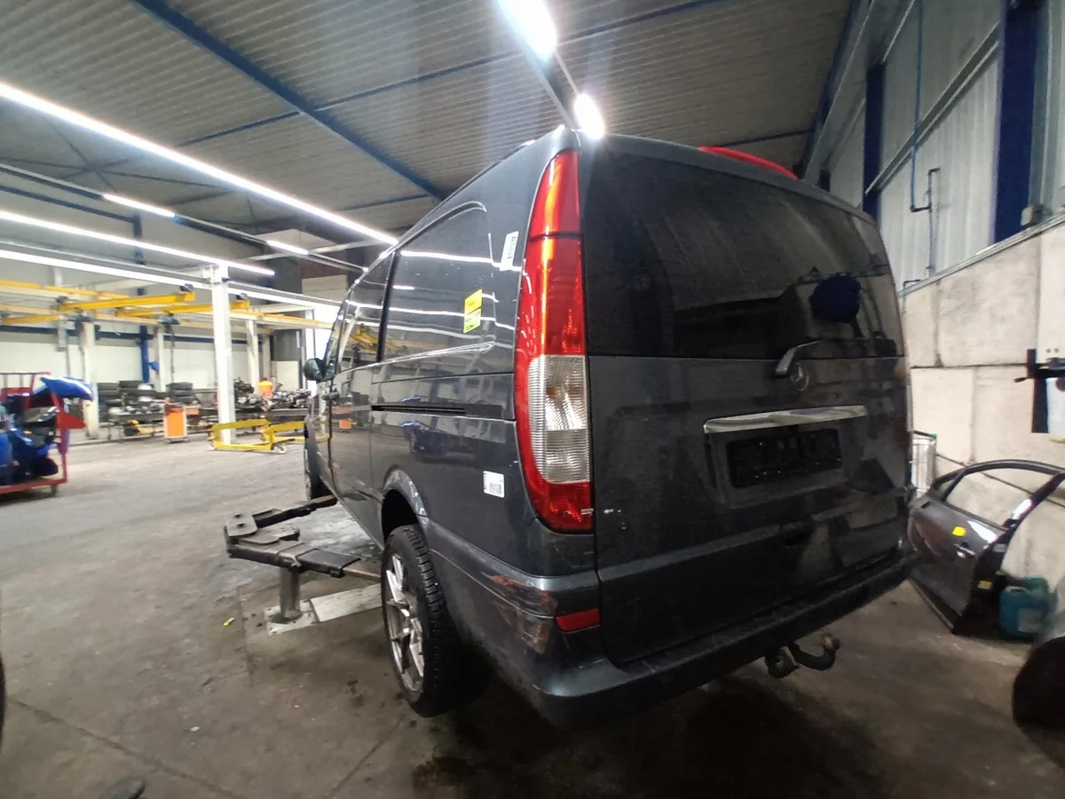 Mercedes-Benz Vito ABS Pomp A0084316212 image 7