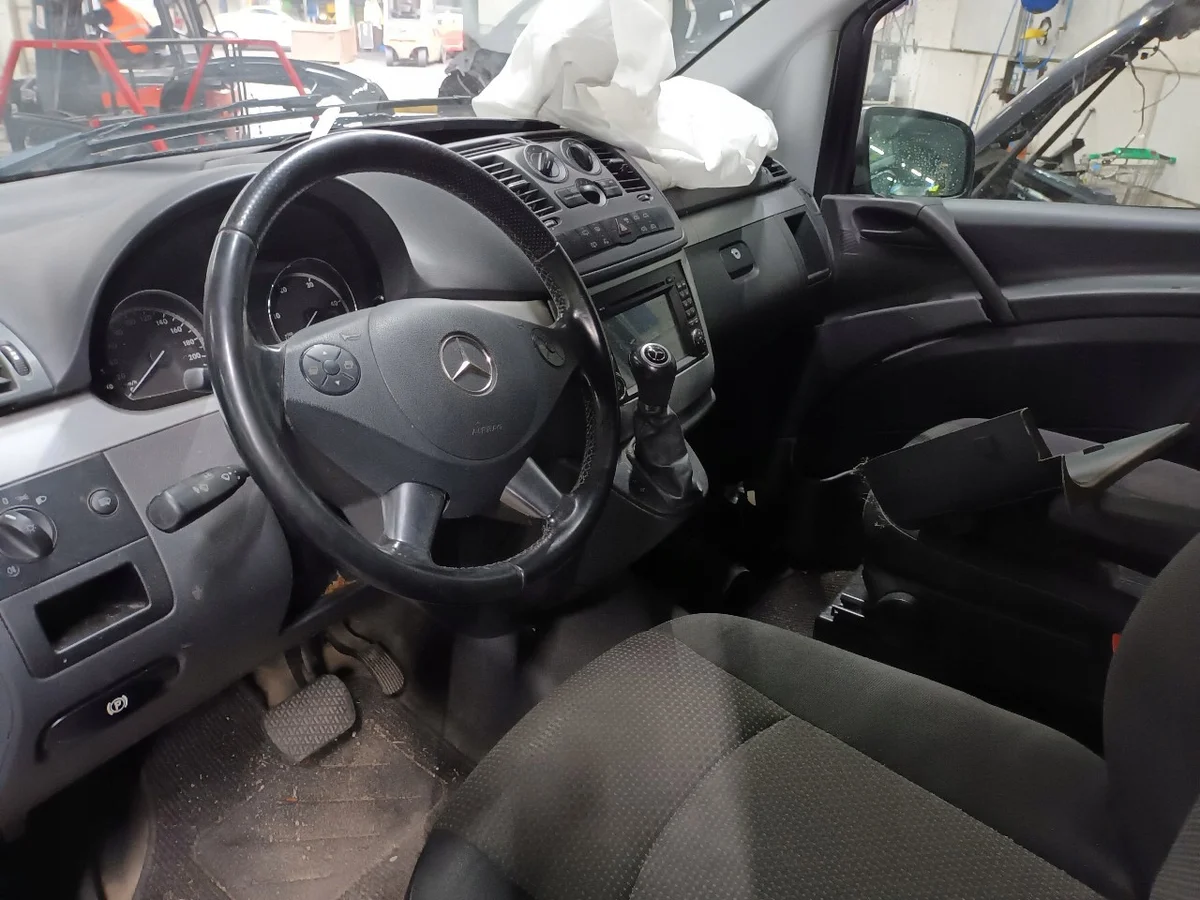 Mercedes-Benz Vito ABS Pomp A0084316212 image 8