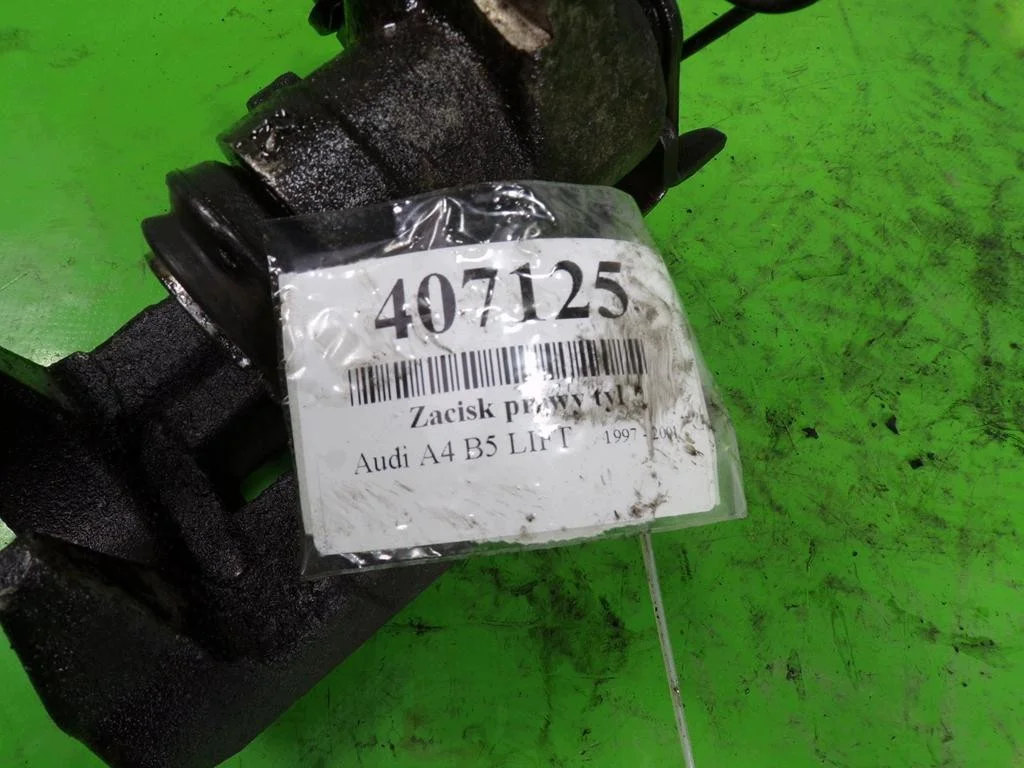 Audi A4 B5 remklauw achter F-407125- image 5