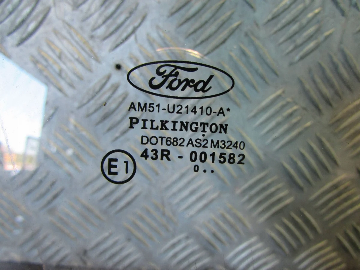 Ford AM51-U21410-A Vidro Porta Dianteira Esquerda image 3