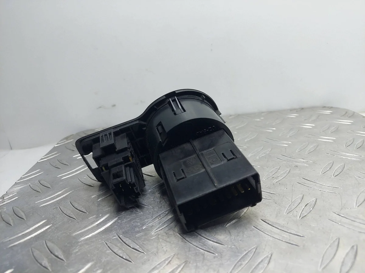 Interruptor Luces Skoda Octavia I 3B0941531KASACJ image 3