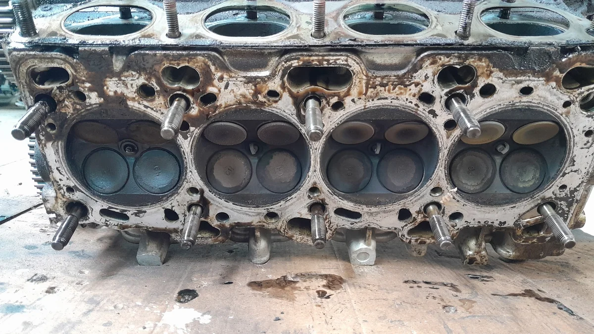 Culasse Hyundai Sonata III 2.0 16V AE041351A image 7