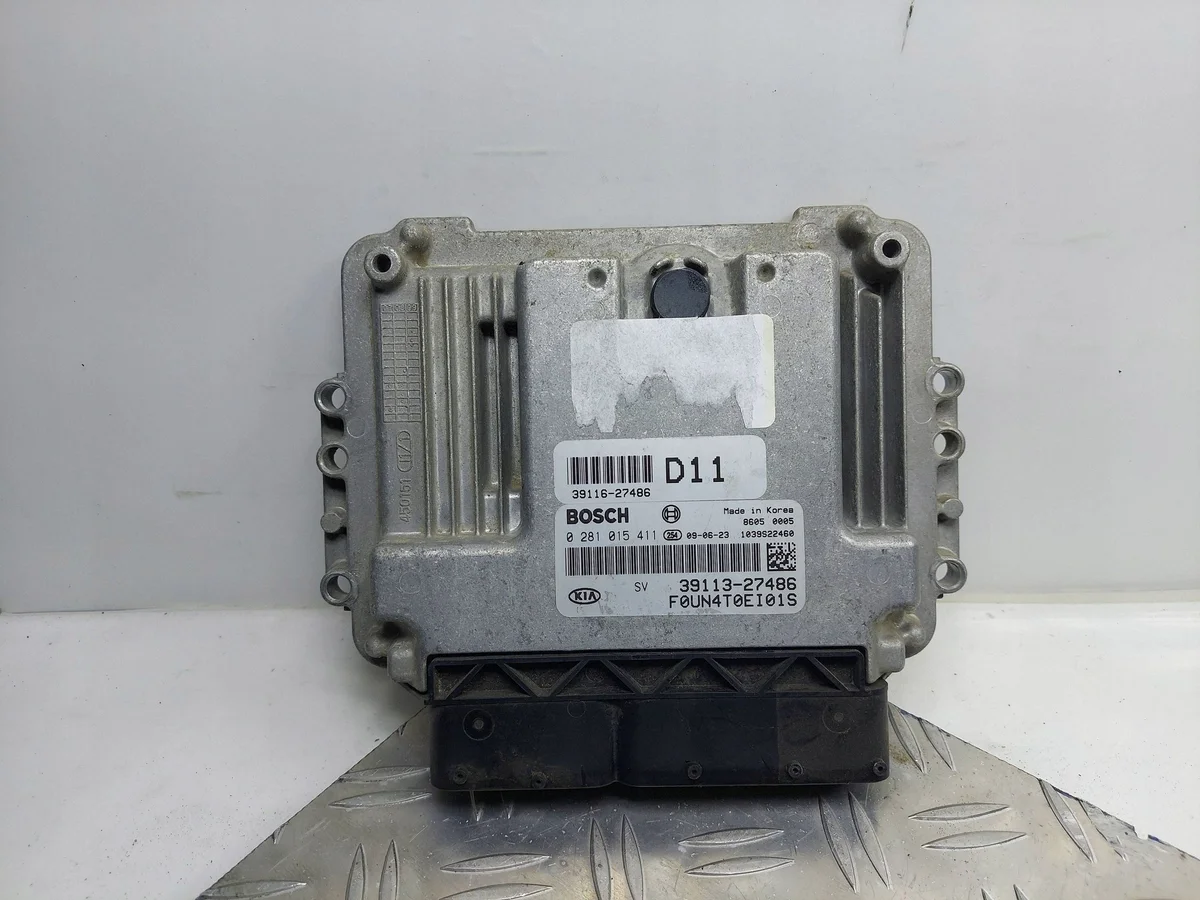 ECU Kia Carens III 2.0 CRDi 0281015411KAS