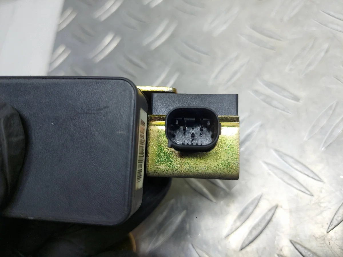 Sensor ESP VW Golf IV 1J0907657A 1J0907637A image 6