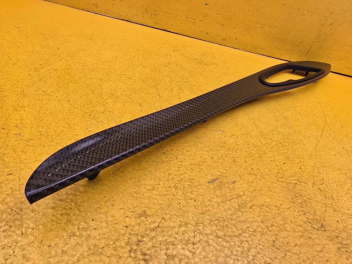 Alfa Romeo Stelvio etulista oikea hiilikuitu image 5