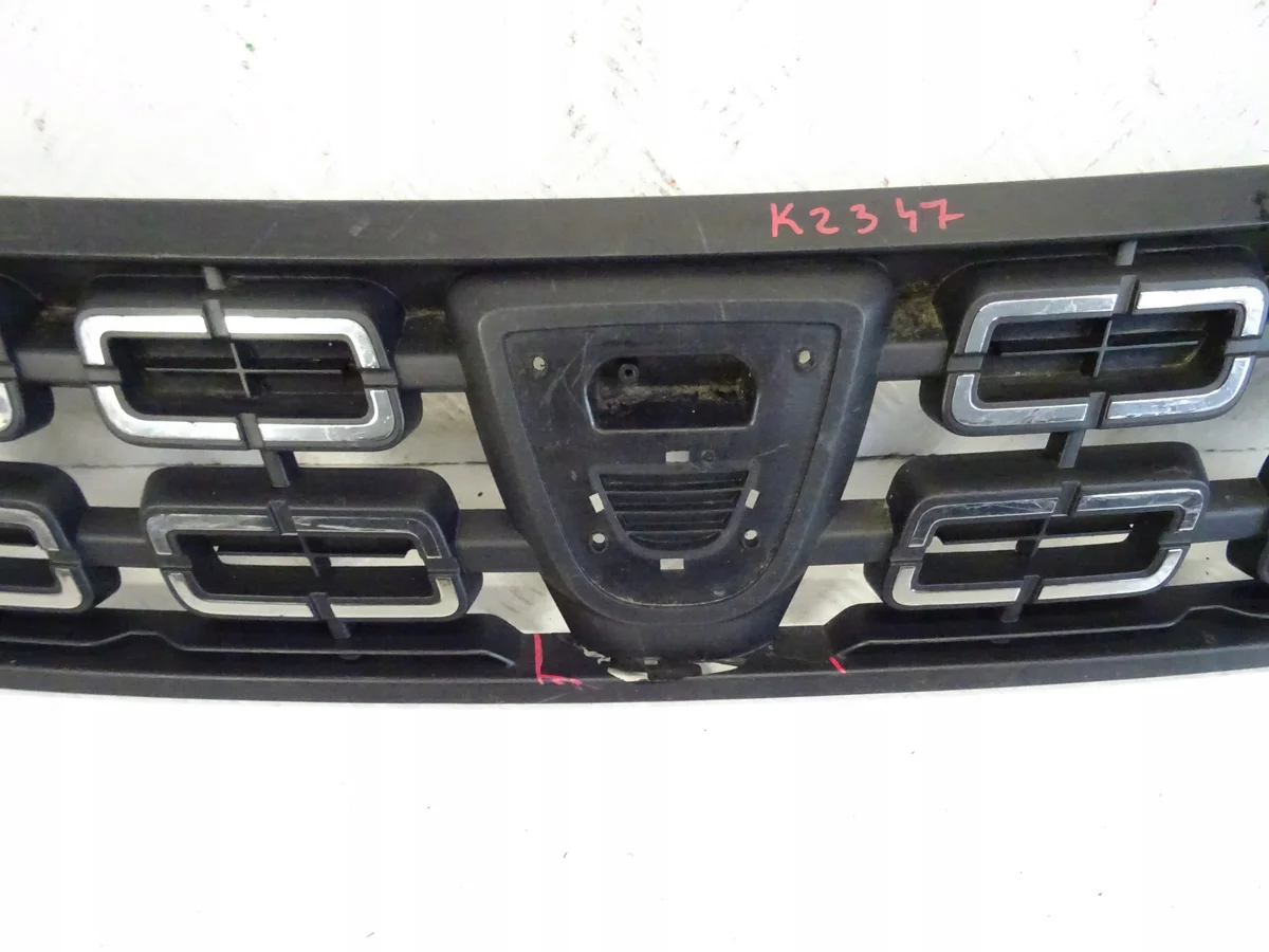 Etusäleikkö Dacia Duster II 623103440R image 4