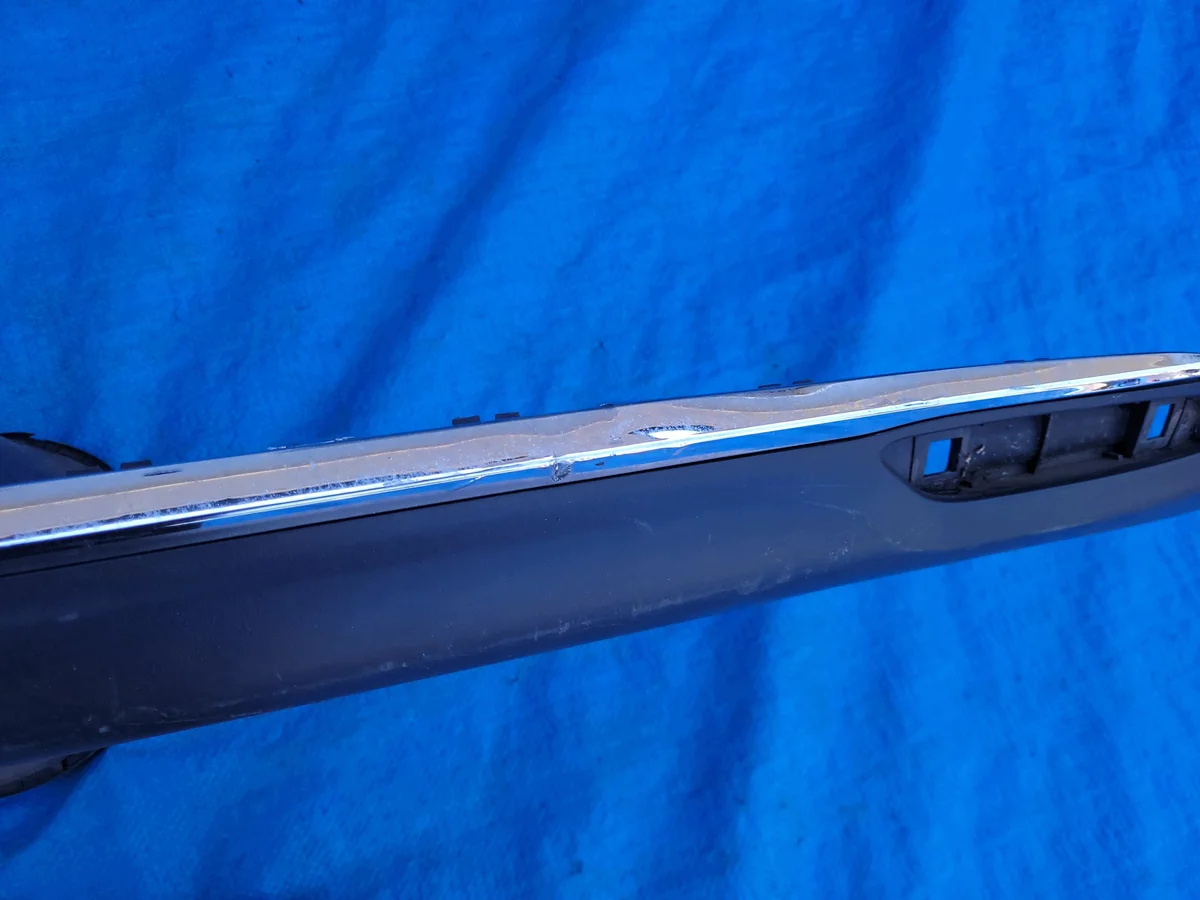 Chrysler Pacifica Rear Bumper Diffuser Trim image 4