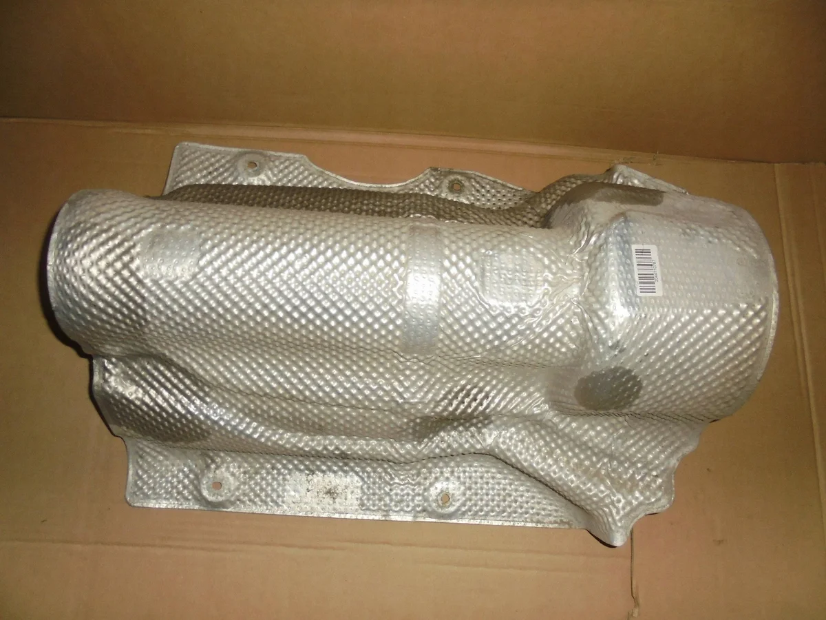 Mercedes W204 OM651 Cache Thermique A2044710787