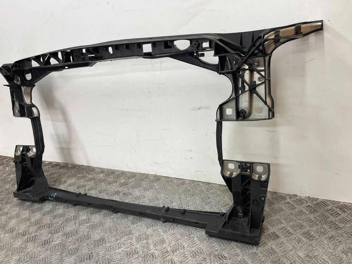 Förstärkning Audi A4 B9 8W0805594E image 3