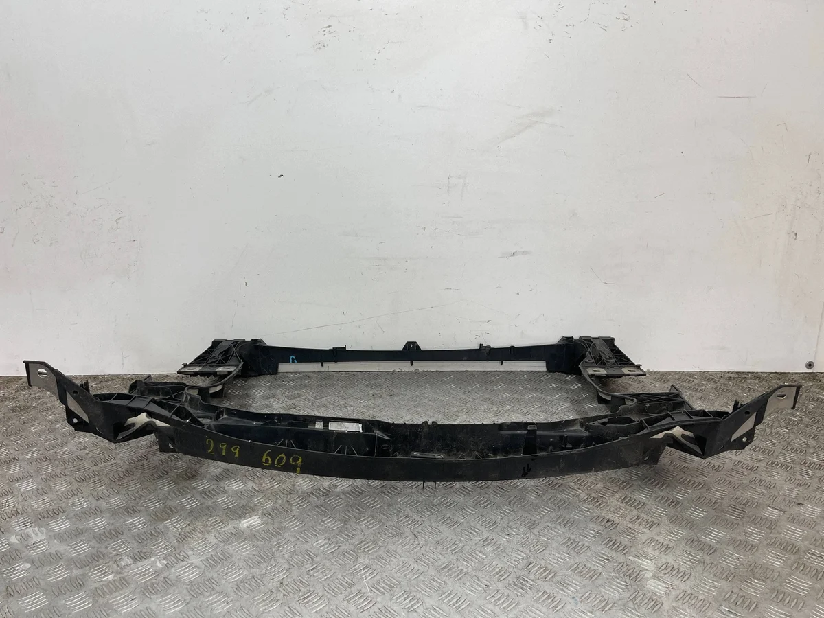 Förstärkning Audi A4 B9 8W0805594E image 10