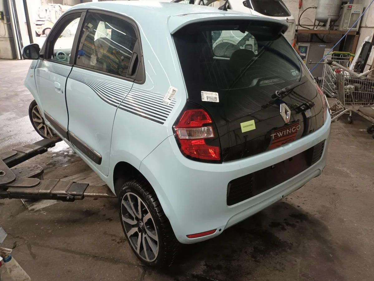 Renault Twingo III Caja Cambios je3001 Usada image 9