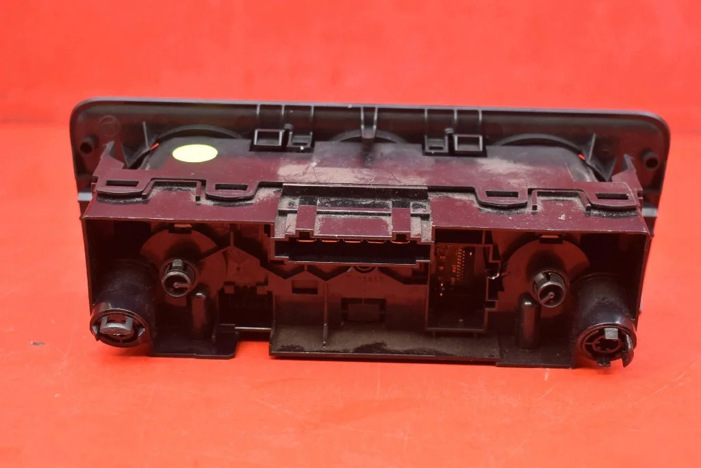 Kontrollpanel AC Skoda Fabia III 2014-2018 image 3