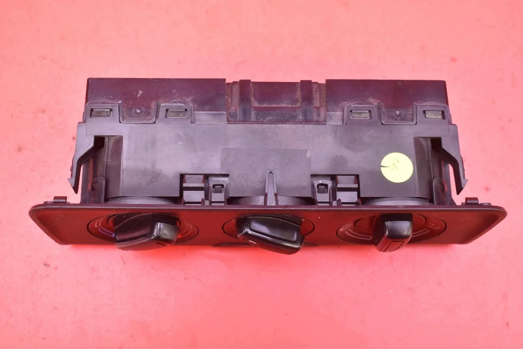 Kontrollpanel AC Skoda Fabia III 2014-2018 image 5