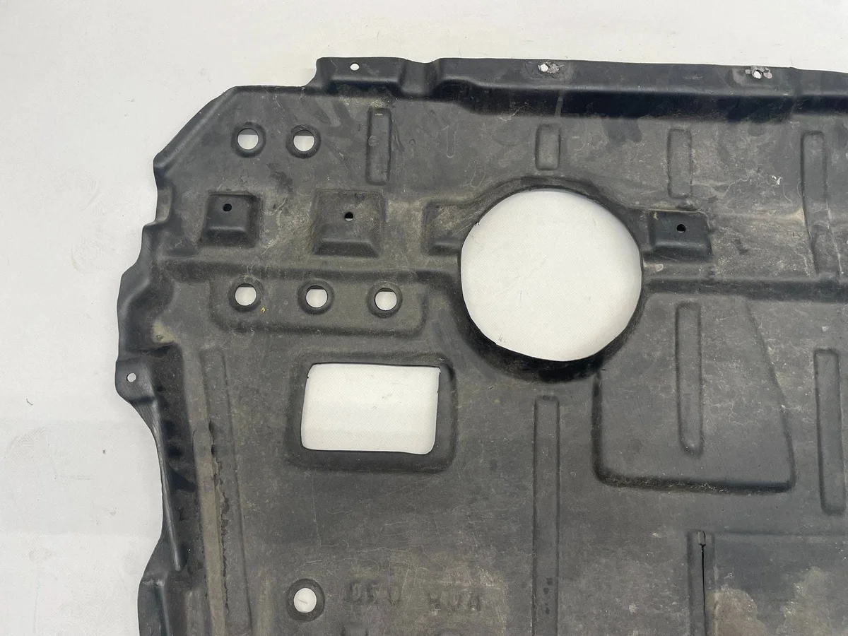 Auris II Hybride Protection Bas Moteur OYT32516 image 7