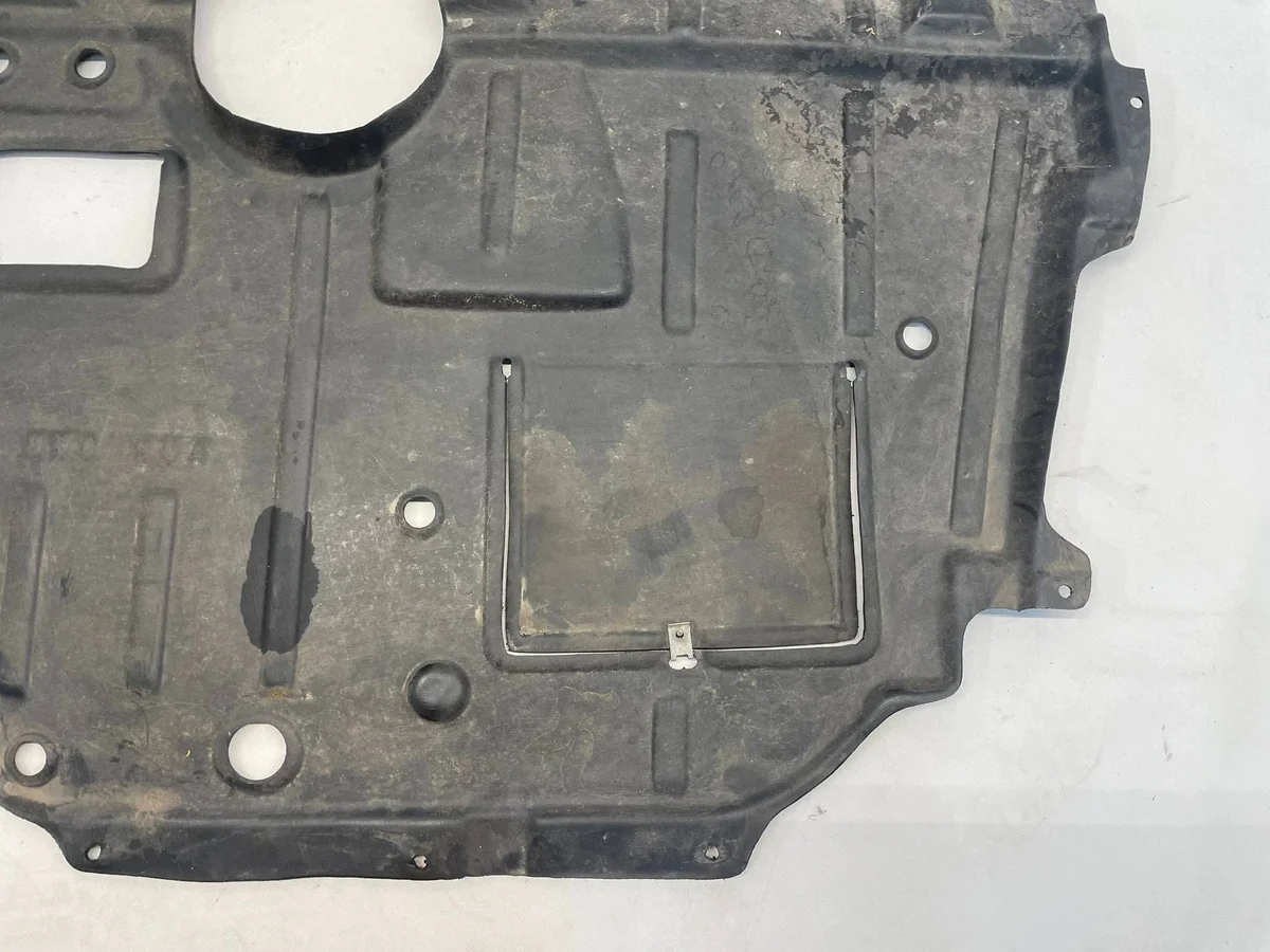 Auris II Hybride Protection Bas Moteur OYT32516 image 9
