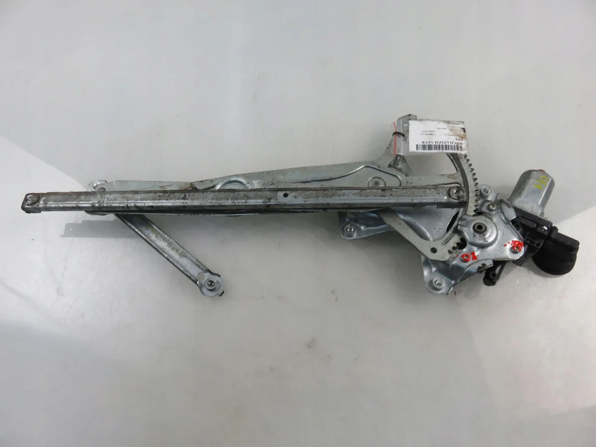 Fönsterhiss höger fram Toyota Corolla E15