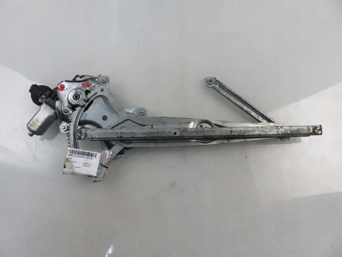 Fönsterhiss höger fram Toyota Corolla E15 image 8
