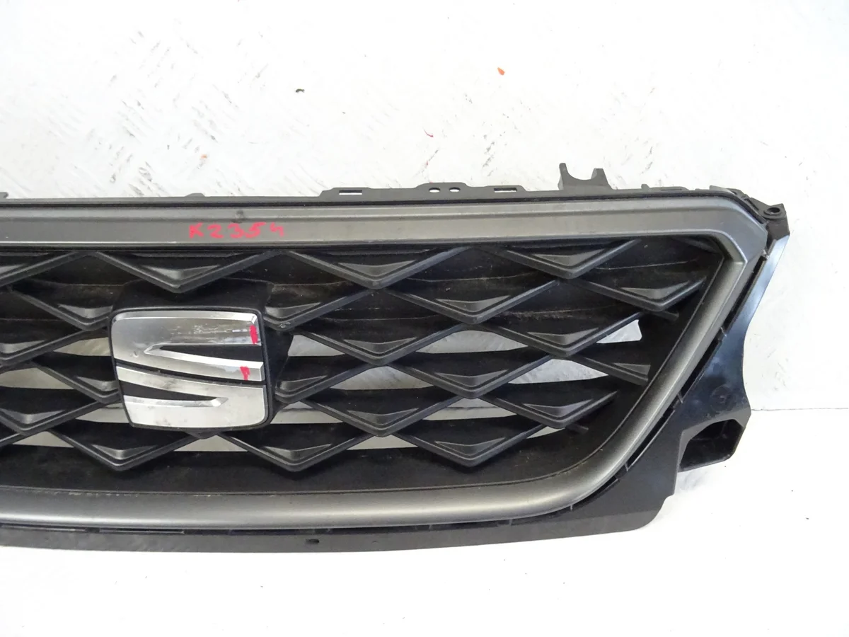 Etusäleikkö Seat Arona 6F9853654H image 4