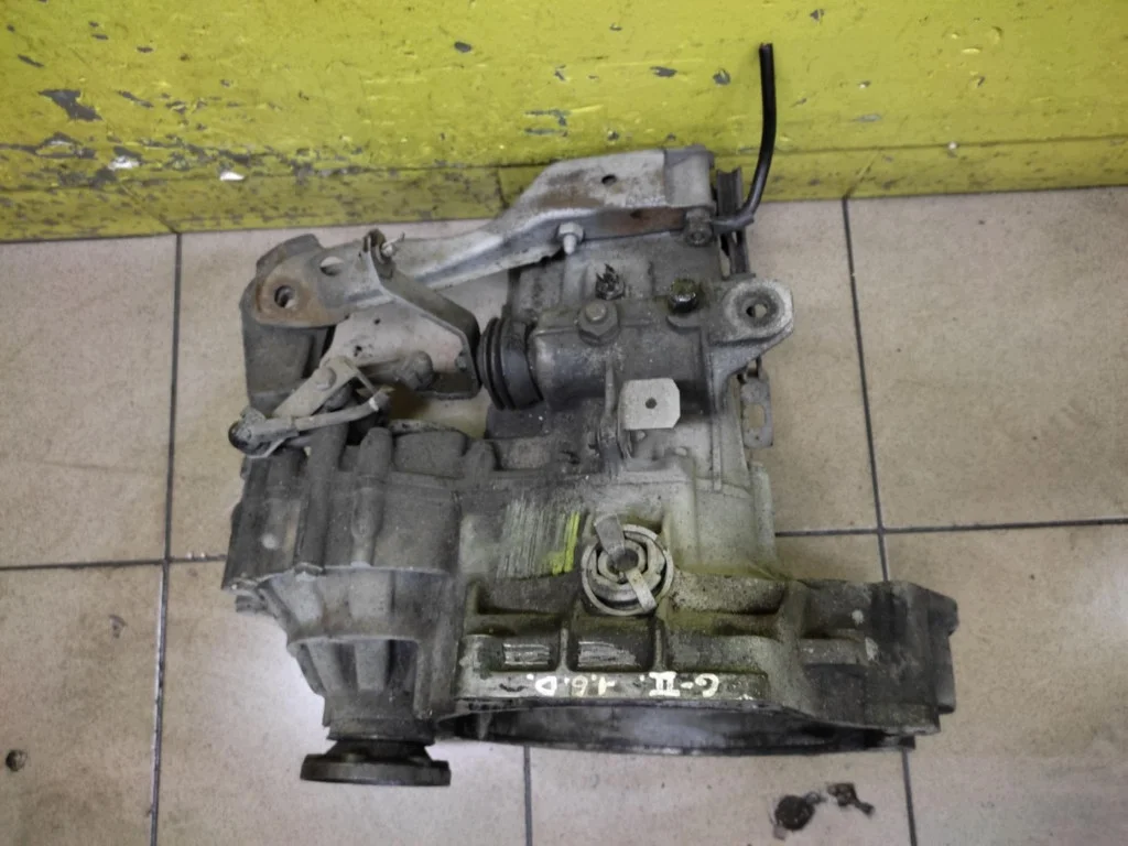 VW Golf II 1.6 D Versnellingsbak 4S23011