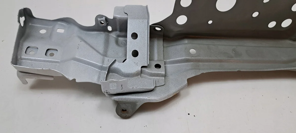 Conector Refuerzo Frontal Izquierdo Toyota C-HR