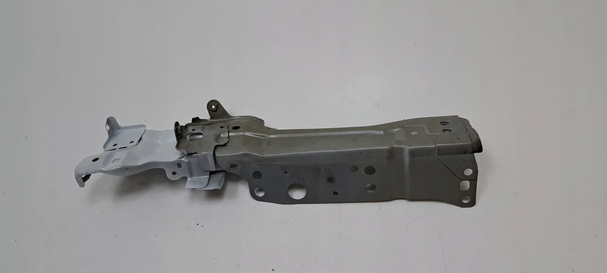 Conector Toyota C-HR Esquerdo Usado OEM image 5