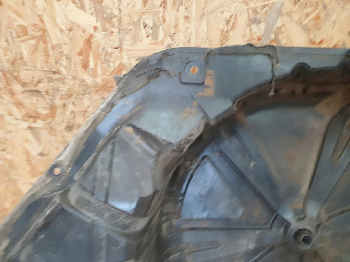 Tavaratilan matto Renault Megane III image 3
