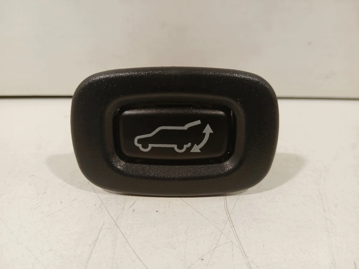 Mitsubishi Outlander Takaluukun kytkin MN170754