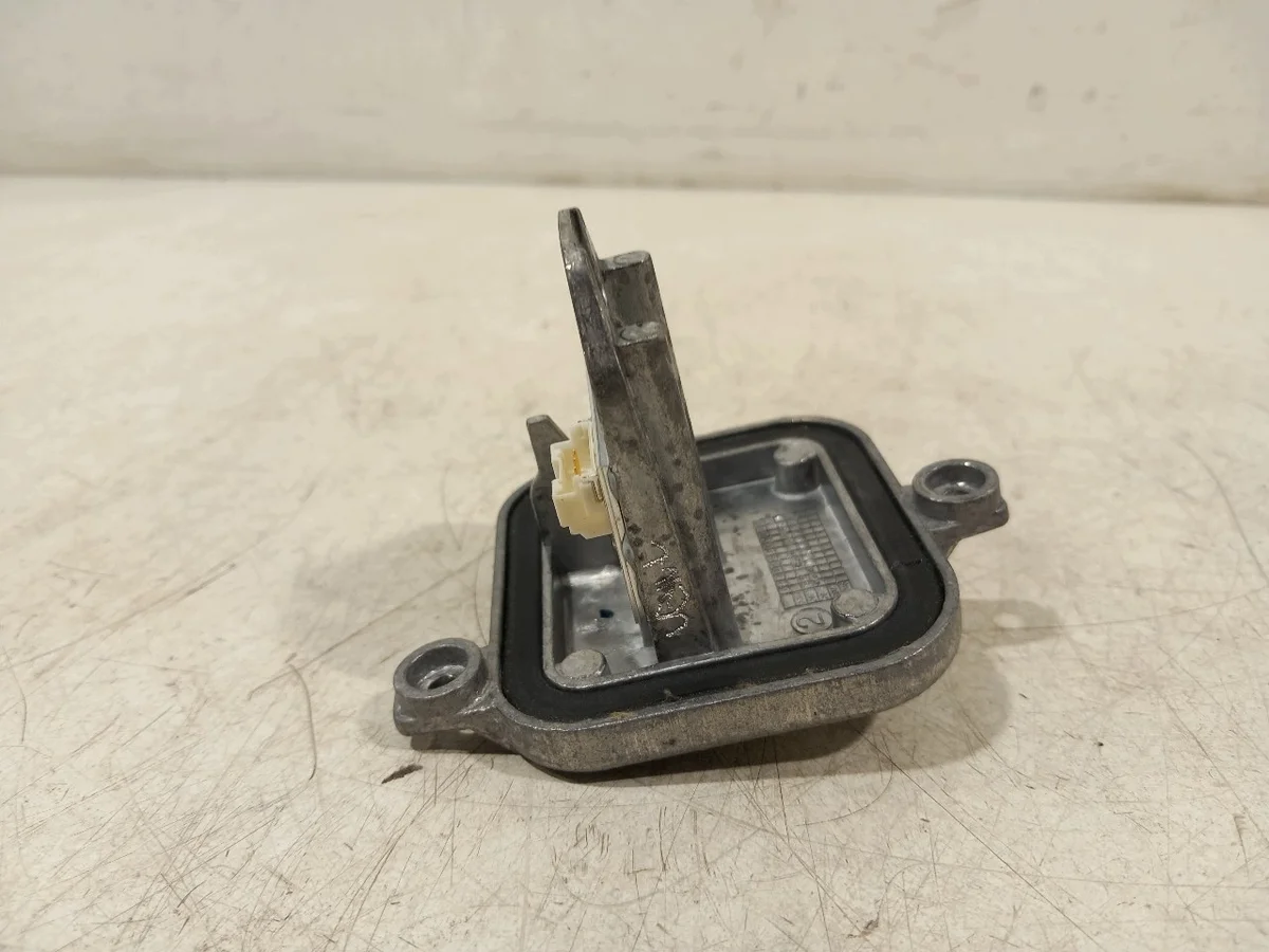 Módulo Farol Xenon BMW X1 F48 90068144 image 3