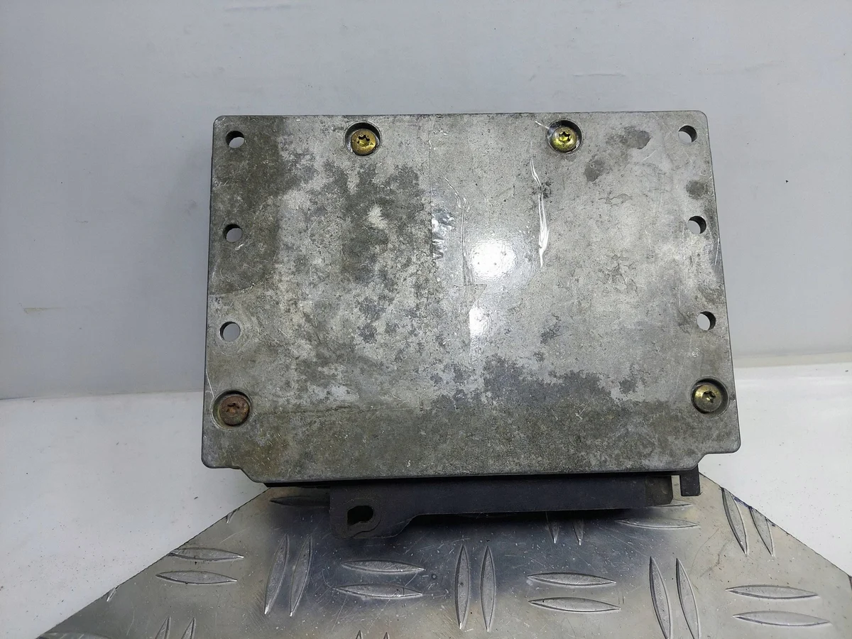 Calculateur moteur Fiat SCUDO 1.9 D occasion