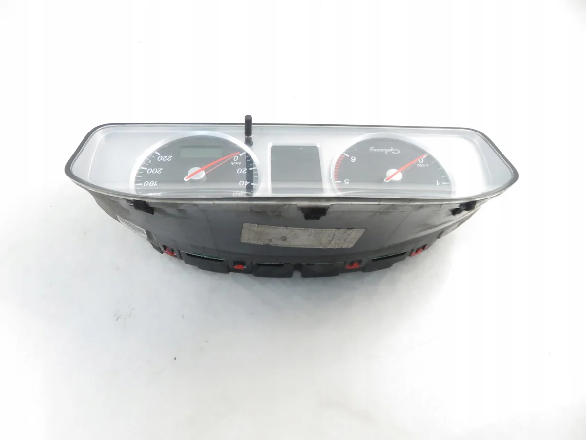 Instrumentbräda Ford Galaxy 1.9 TDI M966484-7M5920800K image 4