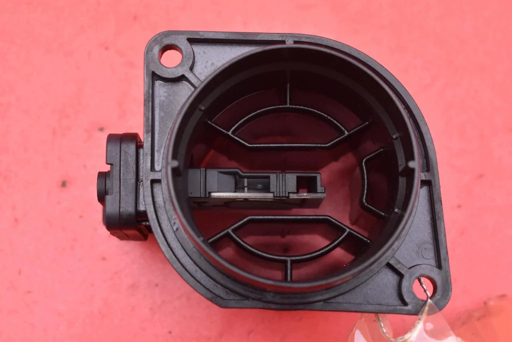 Luftmassenmesser 04L906461B Skoda Fabia 3 image 5