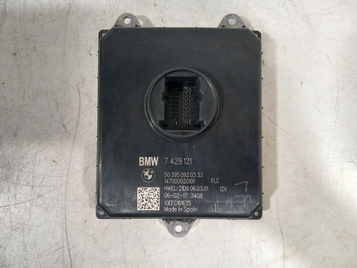 BMW X1 F48 LED Modul Strålkastare 7429121