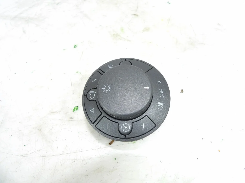 OPEL CORSA D INTERRUPTEUR FEUX 13249396EA